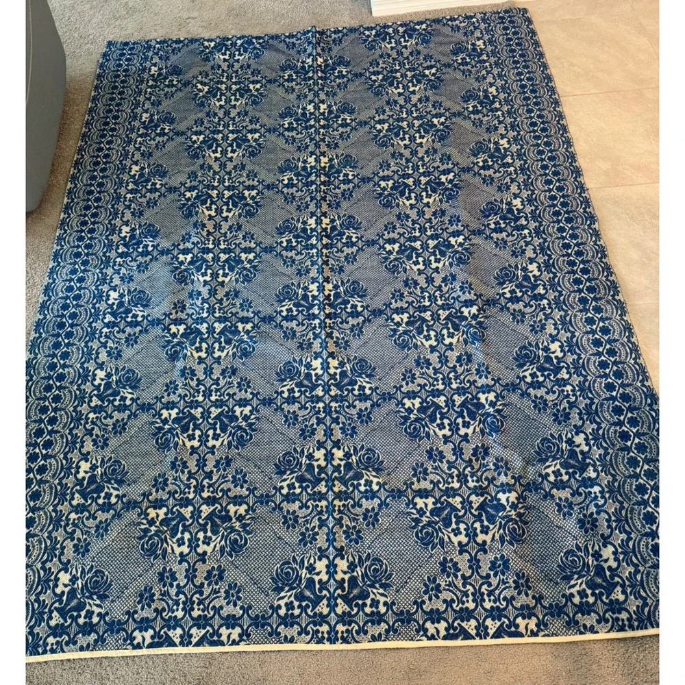 Vintage woven jacquard
